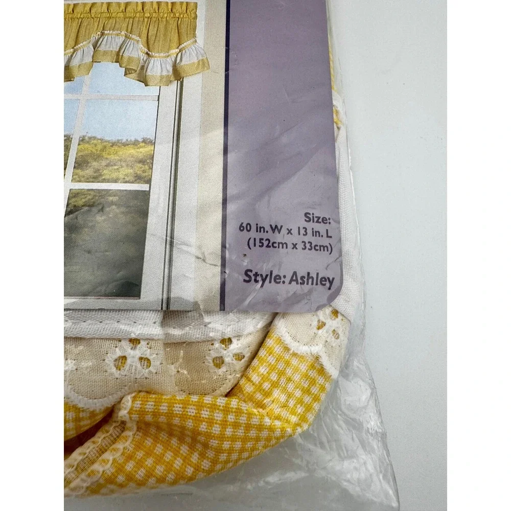 Vtg Home Essentials Yellow Check Ashley M-Valance 60x13 Cottagecore Farmhouse